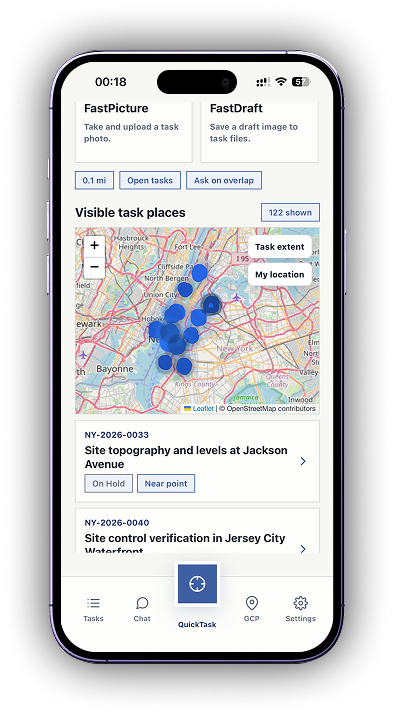 PLN mobile map of visible task places around the surveyor with nearby task cards and their status